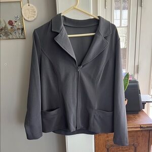 Weekenders Women's Gray pantsuit